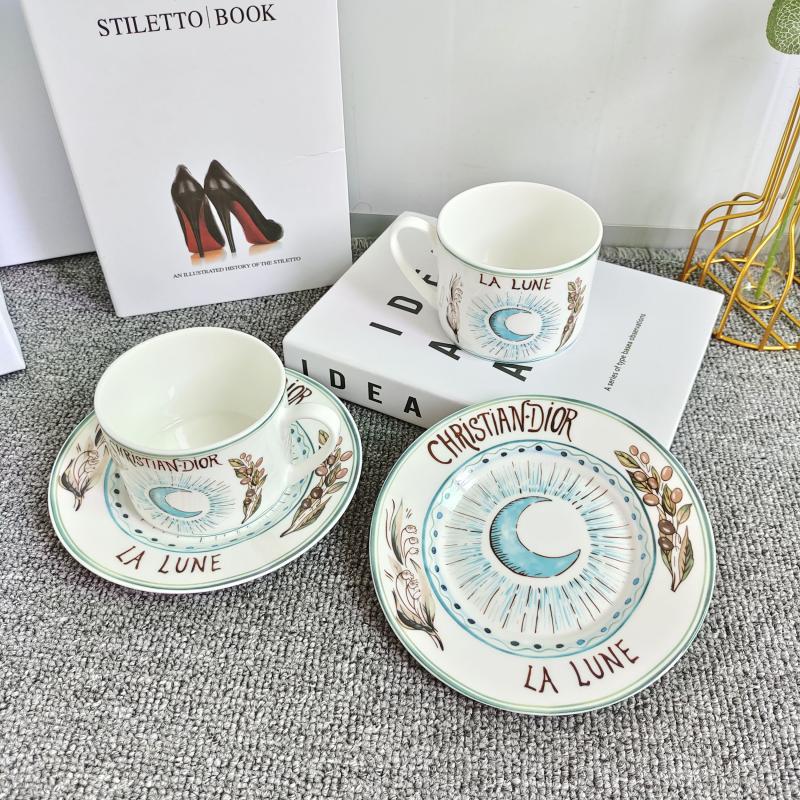 The Paris Tea Set